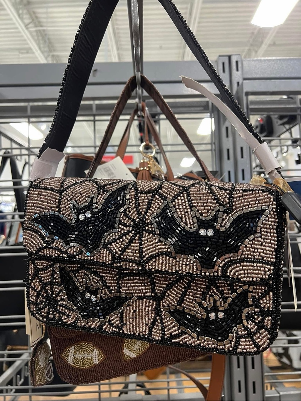 🥂*VIRAL* Beaded Bat Purse🥂